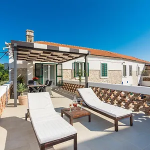 Appartement Apartments Fontana, Zadar