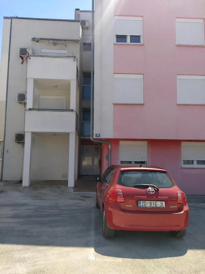 Apartman Miriam Zadar 0*,