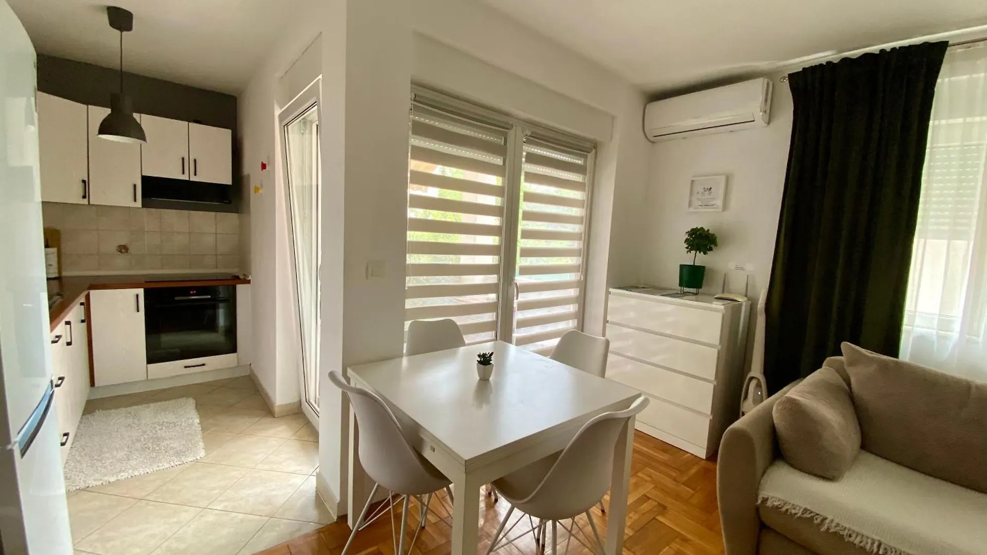 Apartman Miriam Zadar 0*,  Croatia